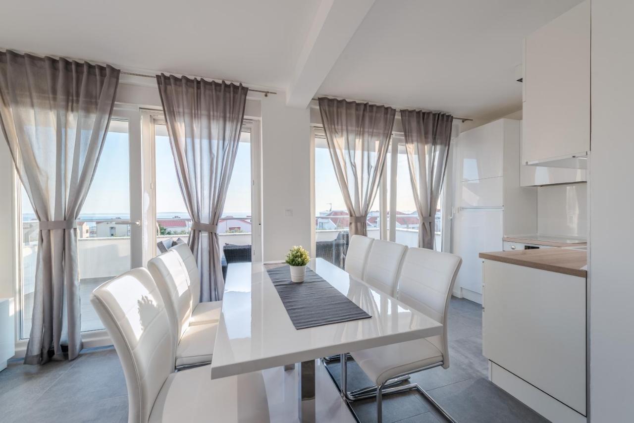 Villa Magnifica Apartments With Pool Novalja Kültér fotó