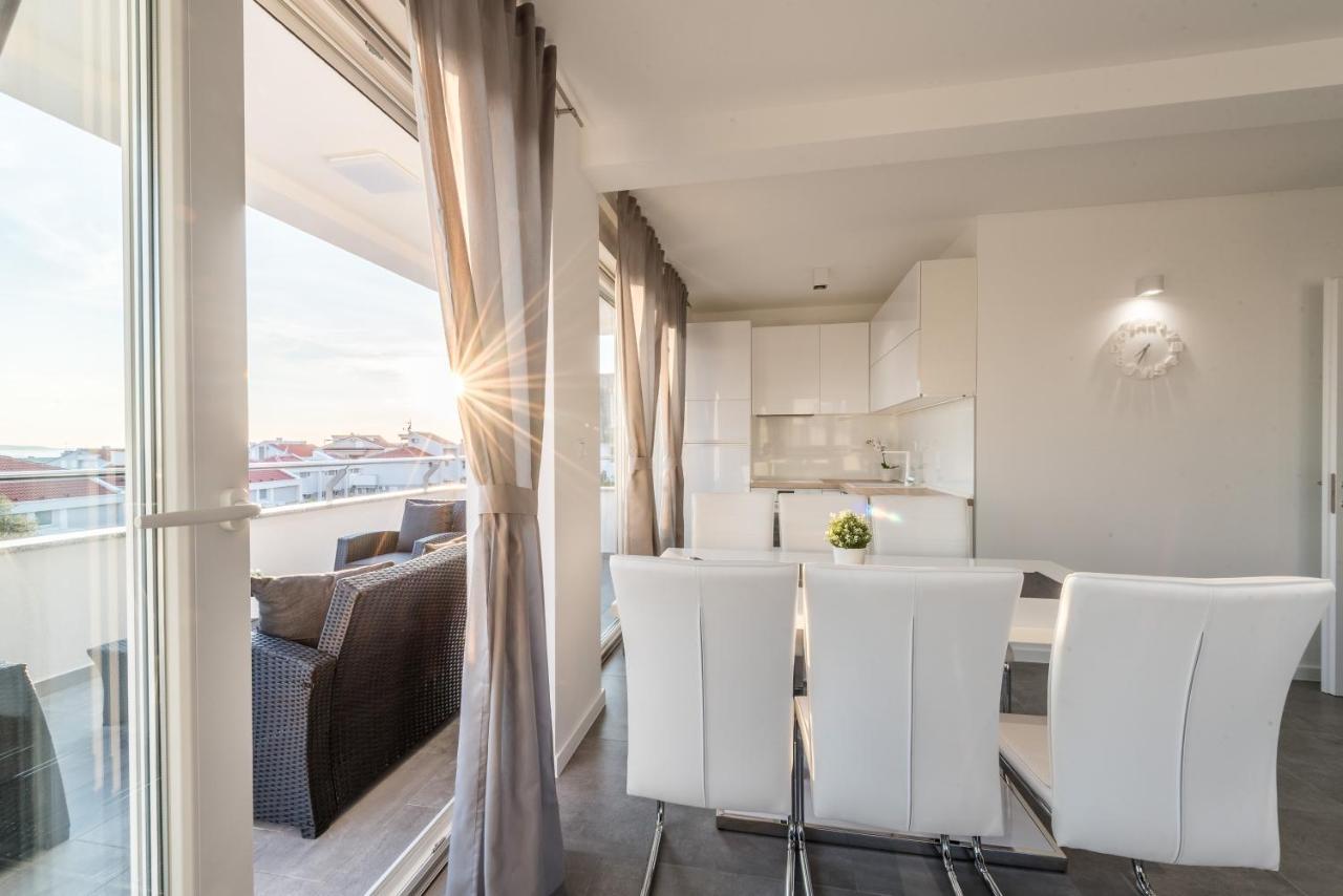 Villa Magnifica Apartments With Pool Novalja Kültér fotó